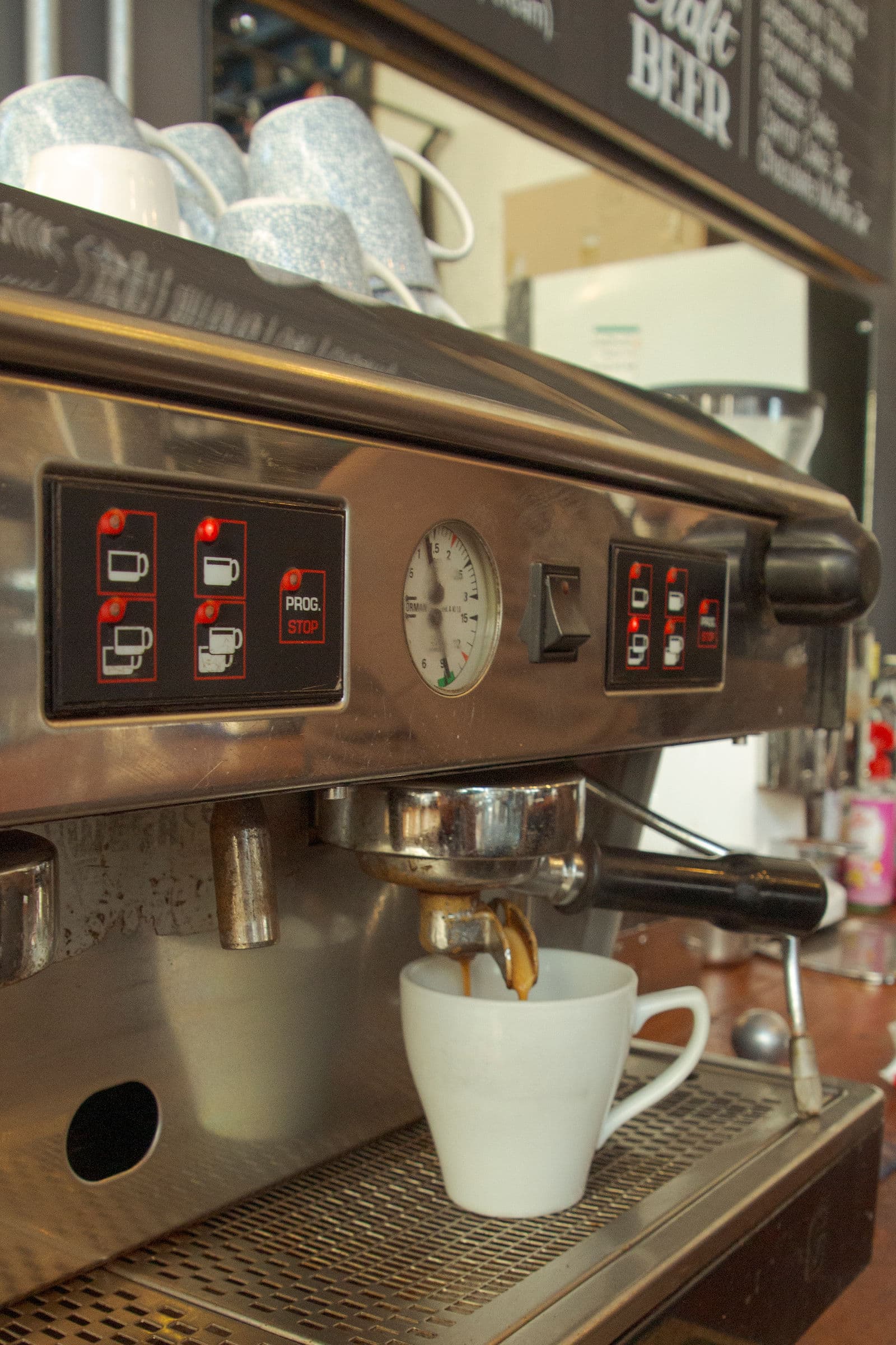 Espresso pouring at Empire Cafe, Muizenberg
